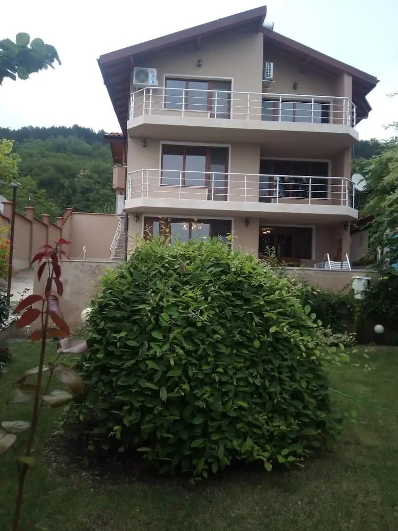 Villa "MEGGI" Овчаровски плаж - басейн, барбекю