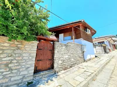 Regina's Guesthouse