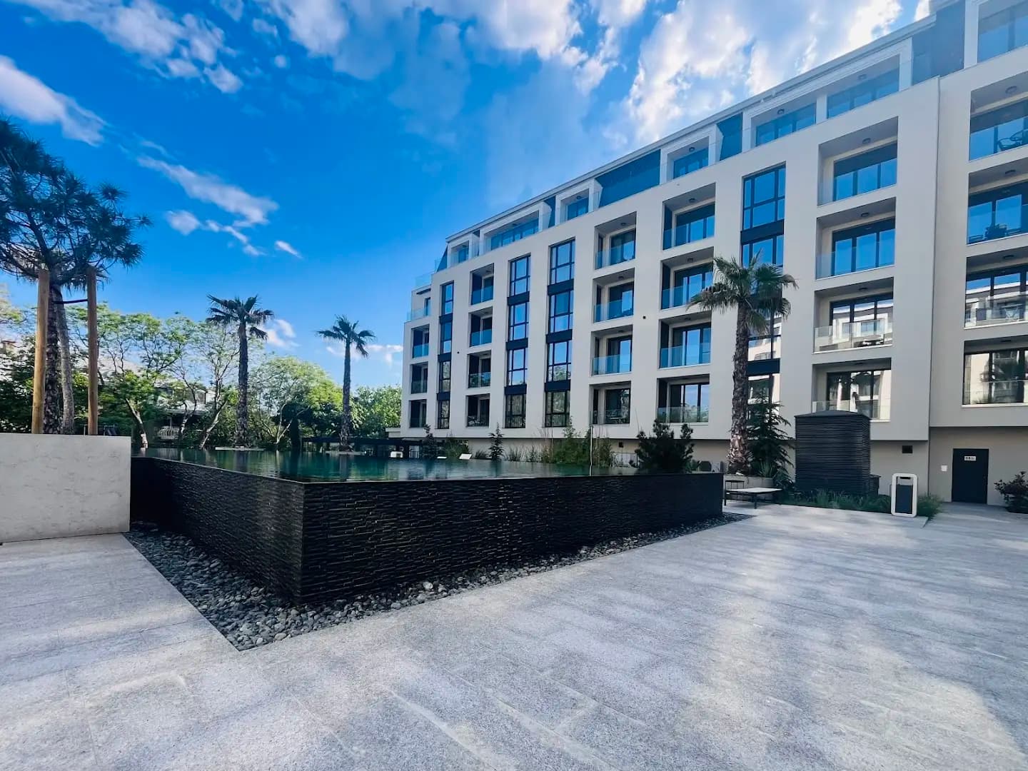 EXCLUSIVE St Constantine Suites
