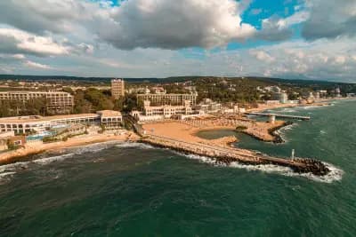 Marina Beach Azur- 100m from the BEACH & SPA! LUXURY APARTMENT!