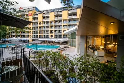HVD Viva Club Ultra All Inclusive - Private Beach & Free Parking