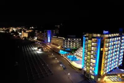 Berlin Golden Beach