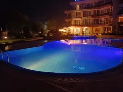Морски Ресторант Aurelia Beach | Прясна риба и морски деликатеси Равда