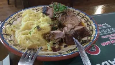 BBQ Chuck Wagon