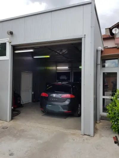 АВТОСЕРВИЗ КРАСИ И ФЕШЪН КАРC ТУНИНГ ЦЕНТЪР