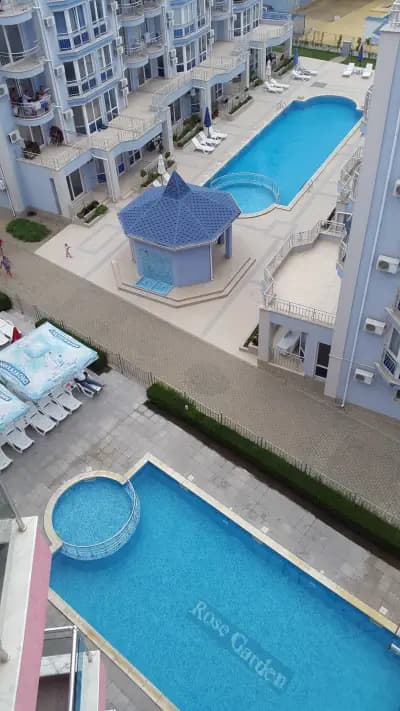 Rose Garden Omax Apartments