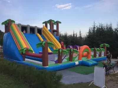 Краун Форт клуб апартмънтс