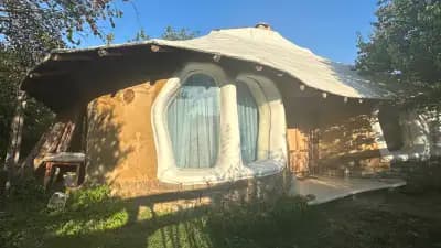 Clay House with Infinity Edges / Глинена Къща
