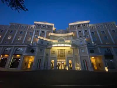 Rome Palace Deluxe
