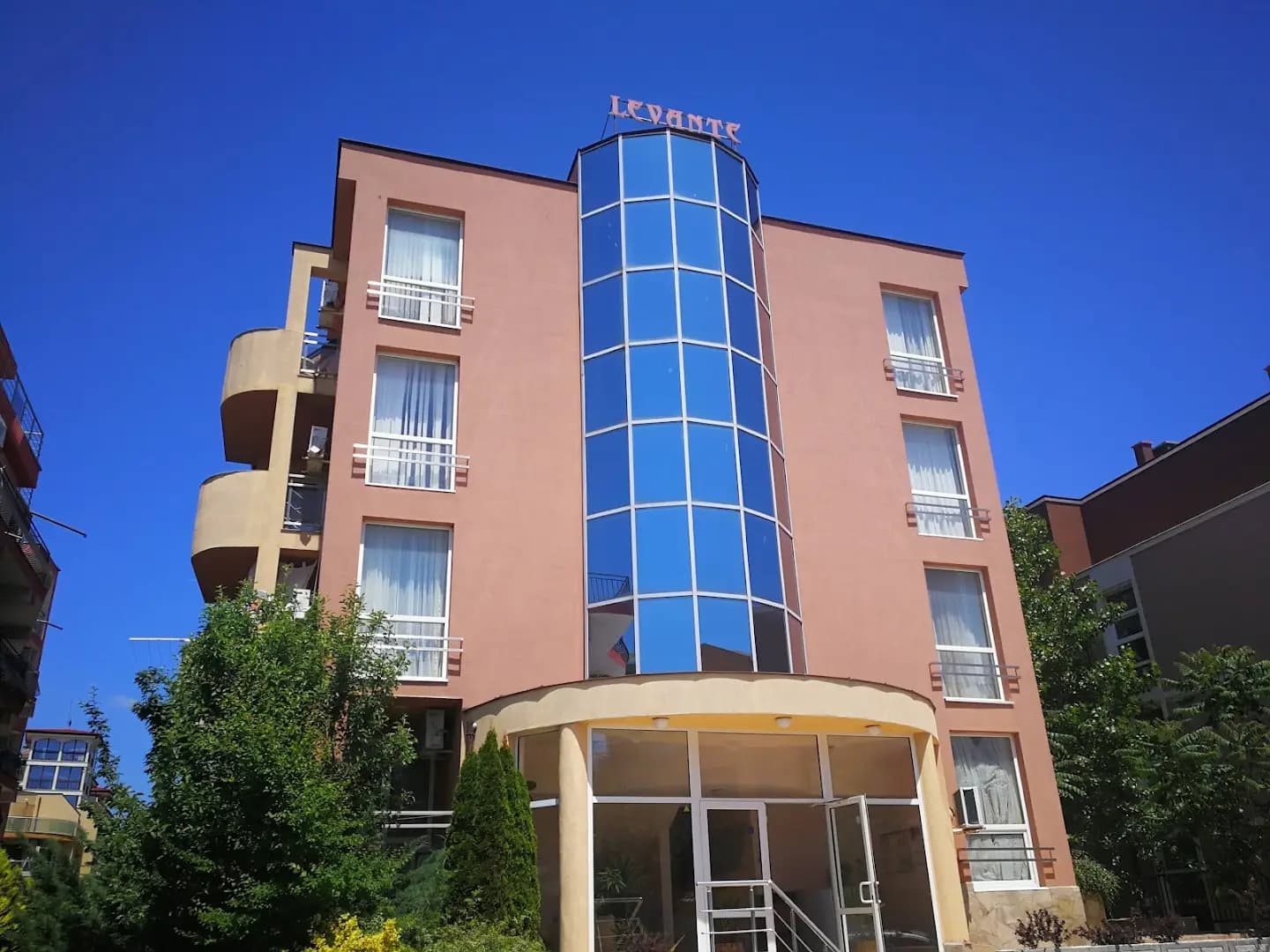 Levante apartments