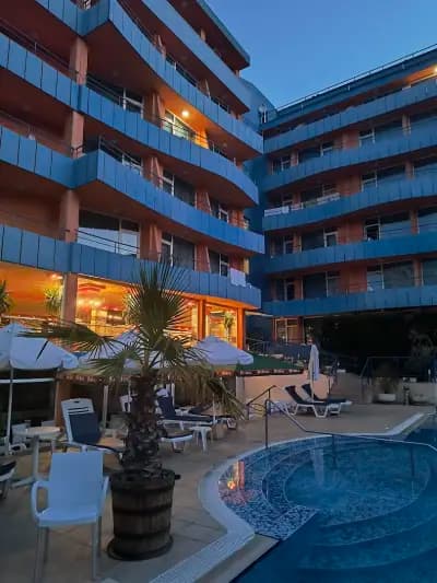 Amaris Hotel - All inclusive - Free parking