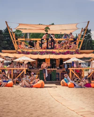 FTD Beach Bar