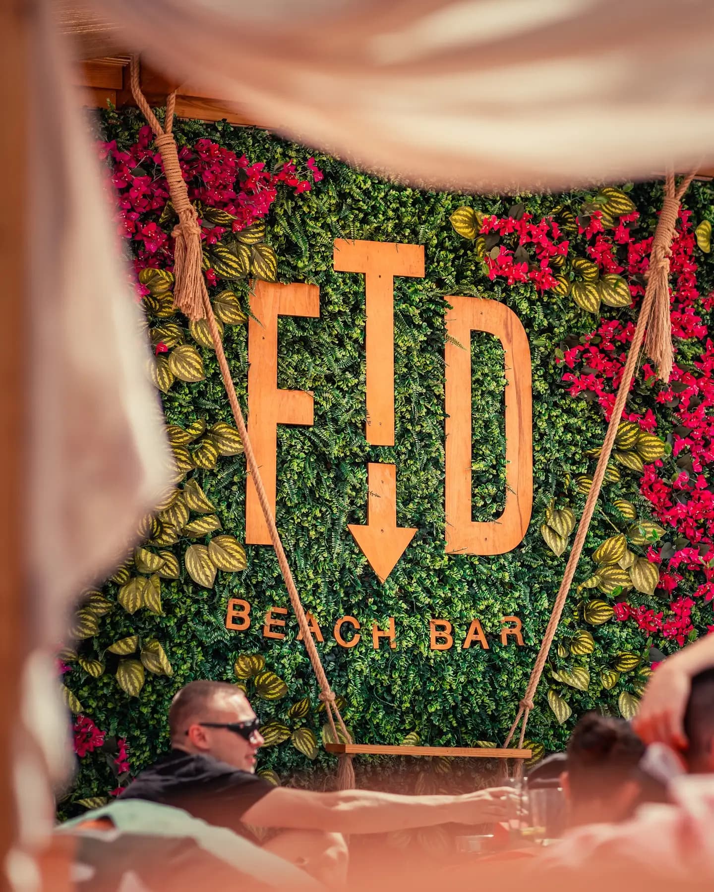 FTD Beach Bar