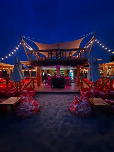 FTD Beach Bar
