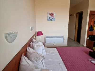 Guest House Golden Flake 4km from Bolata beach