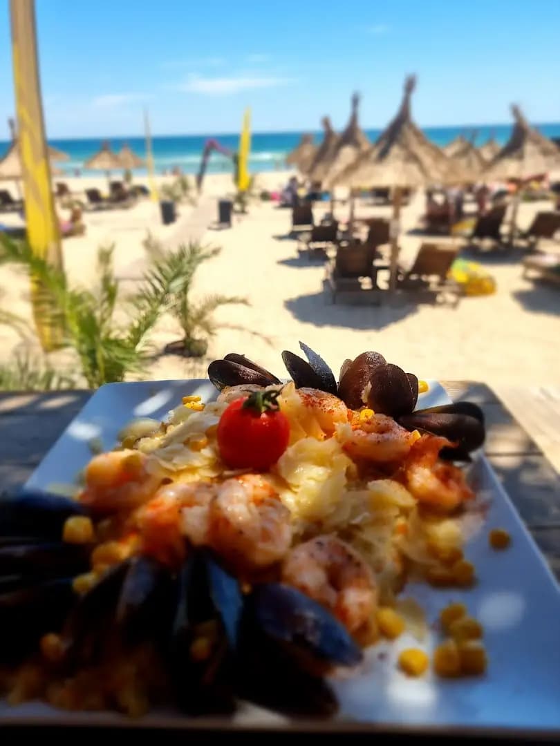 BOHEME BEACH BAR