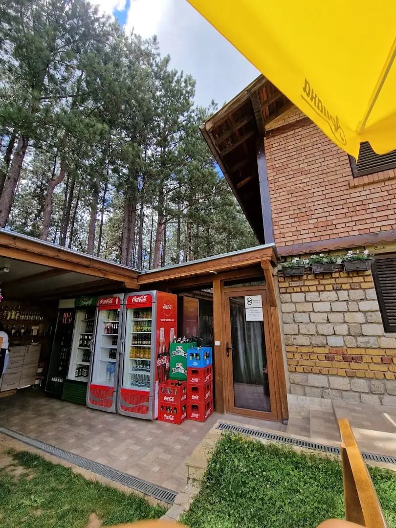 Ресторант в гората
