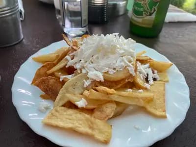 Езерото Кладница - Прясна Риба и Домашна Скара