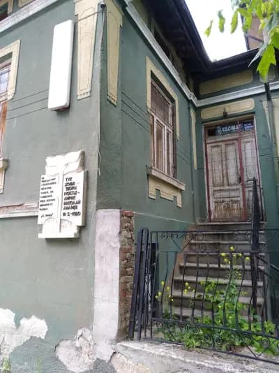 Родната къща на поета Николай Лилиев