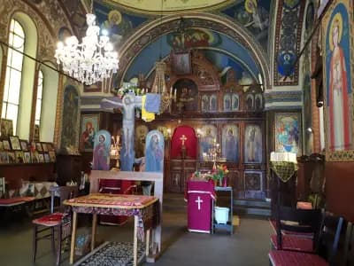 храм "Св. Николай Чудотворец"