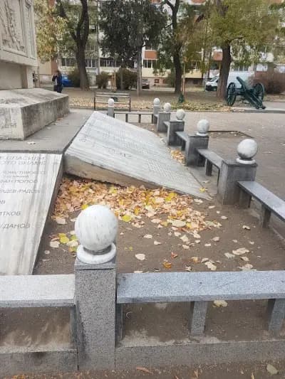 Паметник на трета опълченска дружина и подполковник Калитин