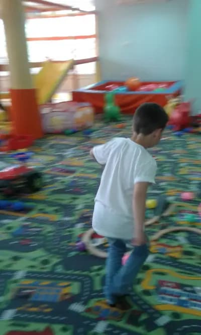 Детски център „Гу - гу лин“