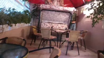Amphora Coffee and Cakes
