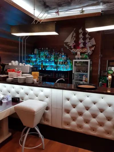 Ferretti Bar & dinner