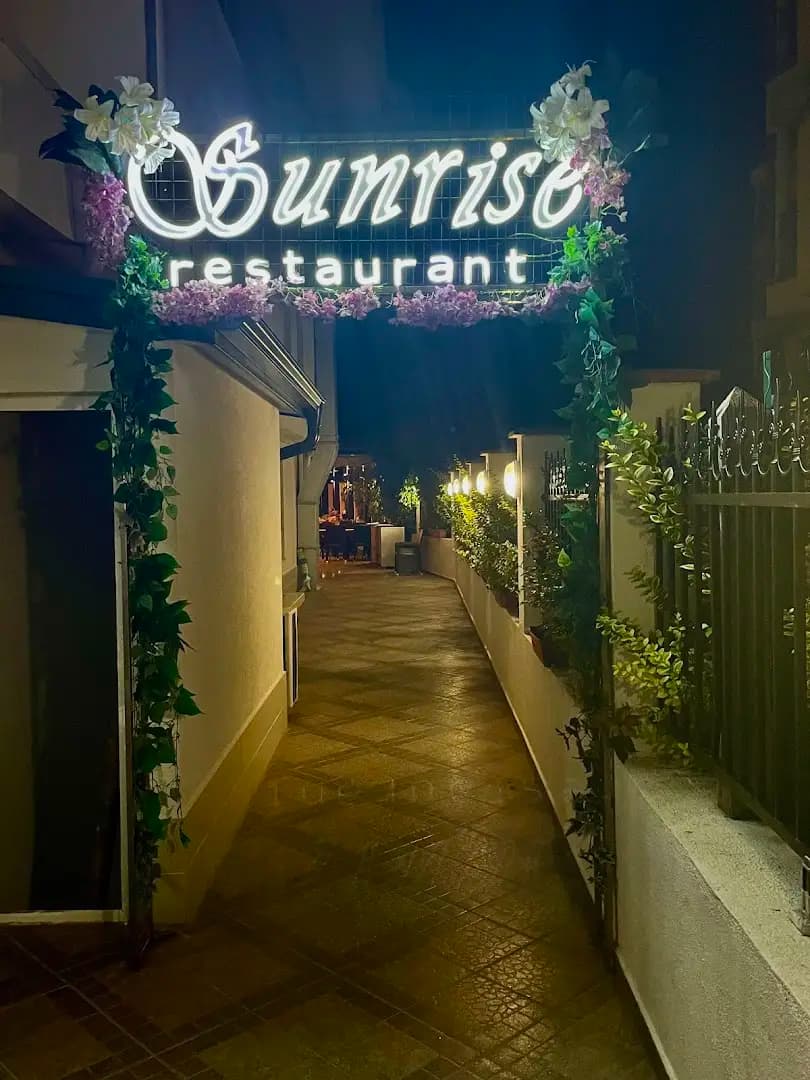 Restaurant Sunrise