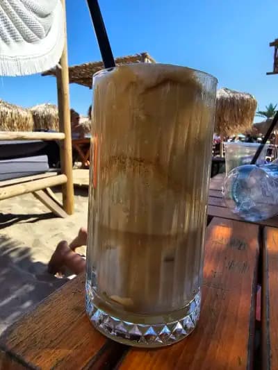 Saint TroPez BEACH CLUB