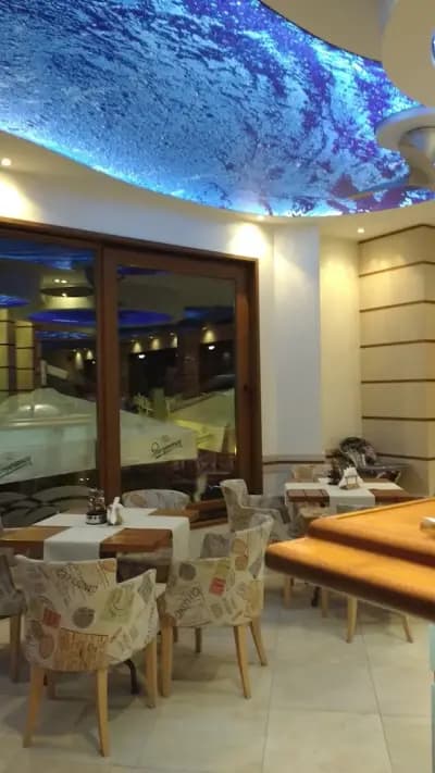 Sea BOULEVARD Bar & Dinner