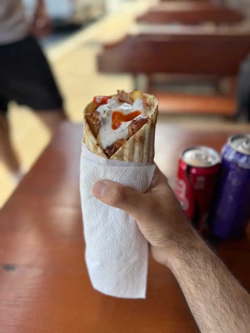 Döner Kebap & Pizza TIARA