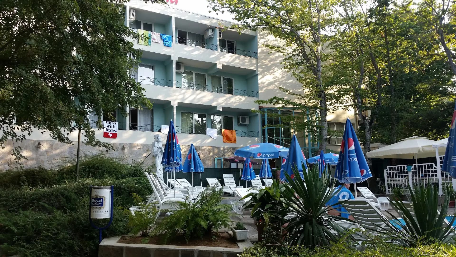 Ariana Hotel
