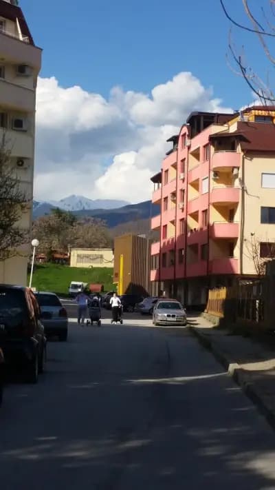 Yana Apartments