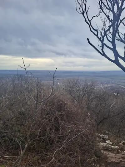 Тракийско светилище "Камъка"