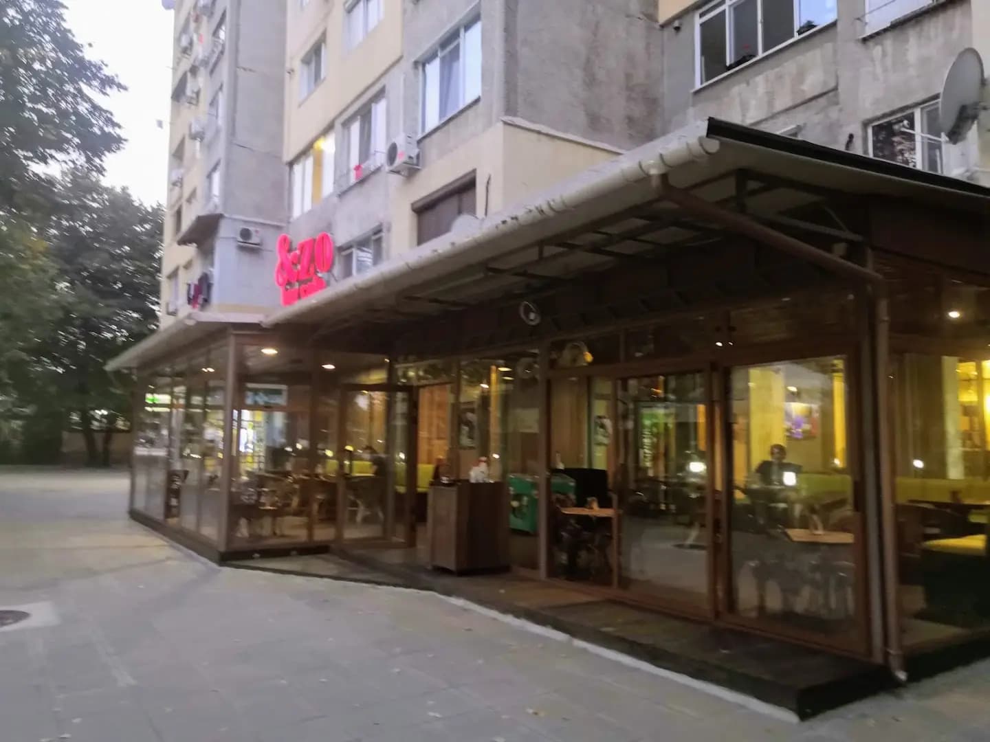 Кафе "Ензо"