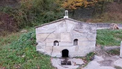 Минерален извор "Вонеща вода"