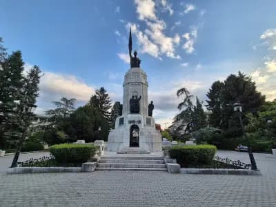 Паметник „Майка България“