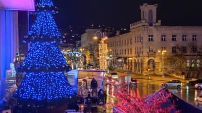 Паметник „Майка България“