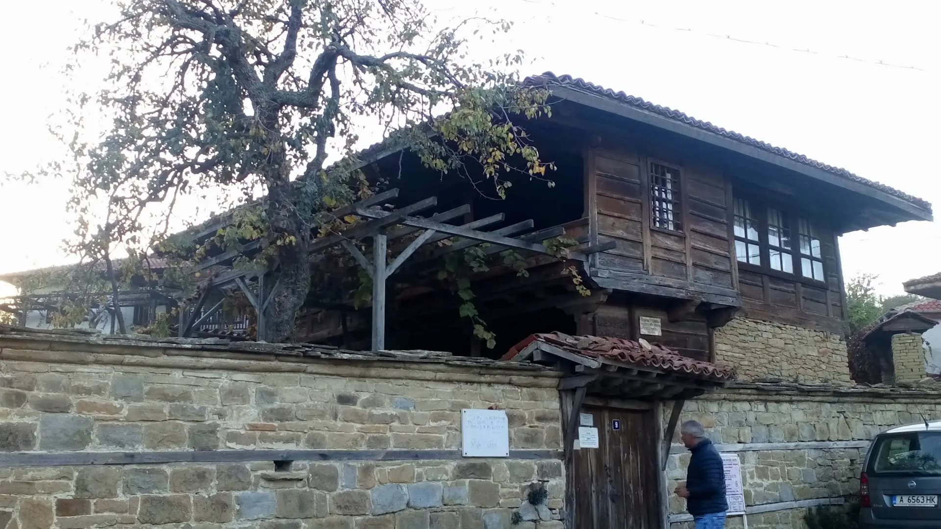 Паметник на Хаджи Димитър