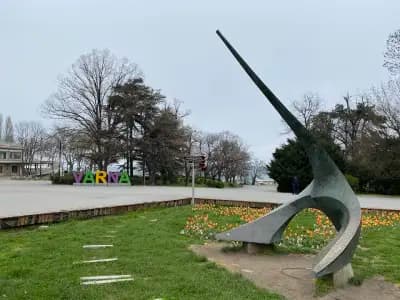 Централен вход Морска градина