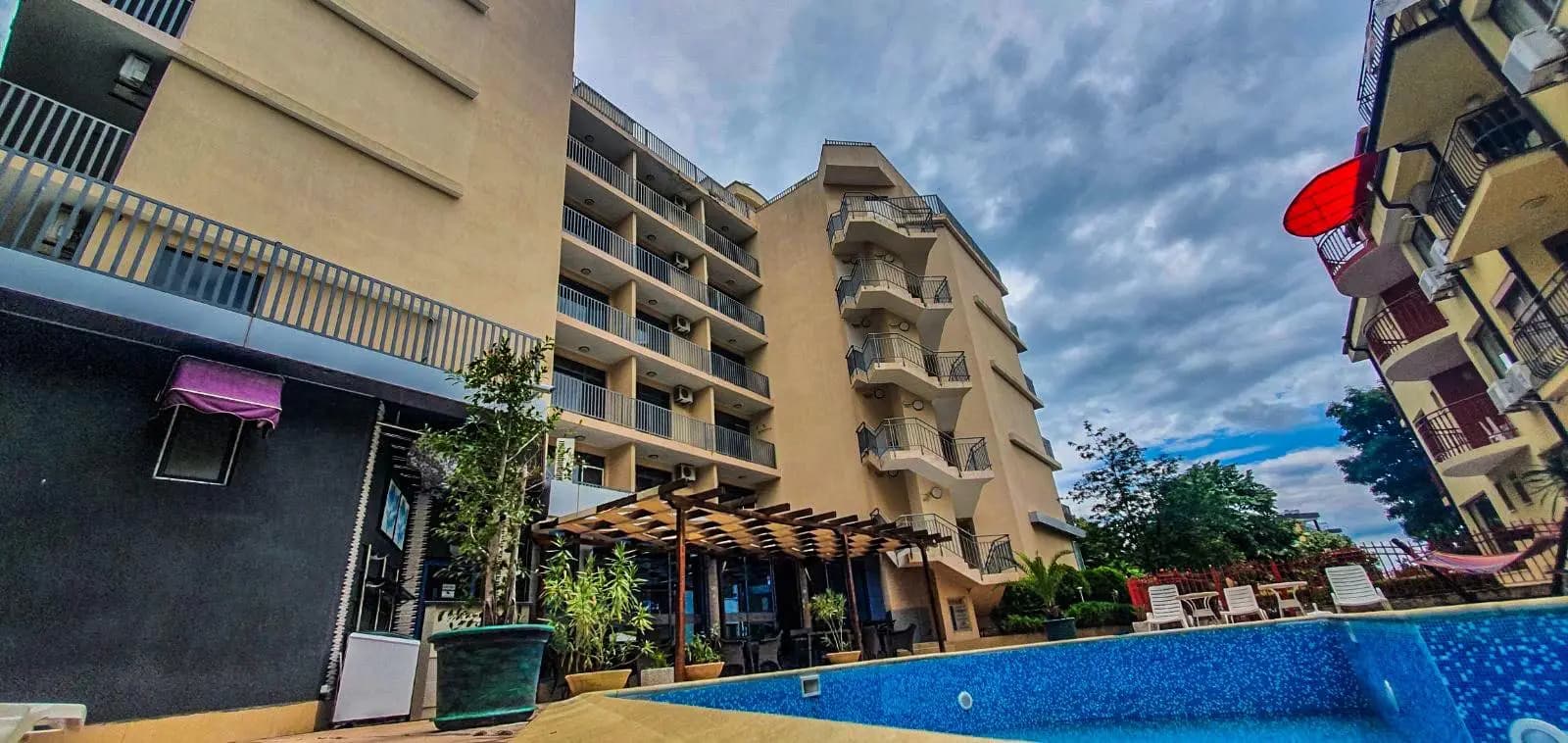 Hotel Sapphire