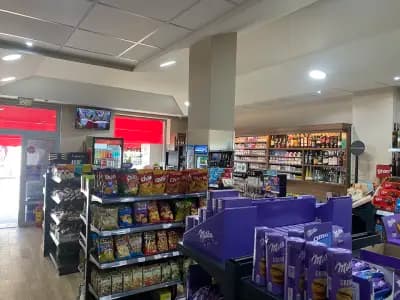 MINI MARKET STOP & SHOP