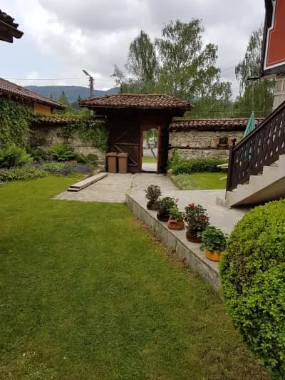 Астра къща за гости