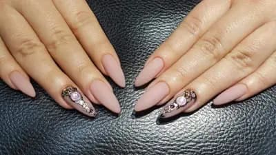 Теодора Рашкова Nail Art