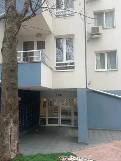 Студентски град, бл. 8 на СУ
