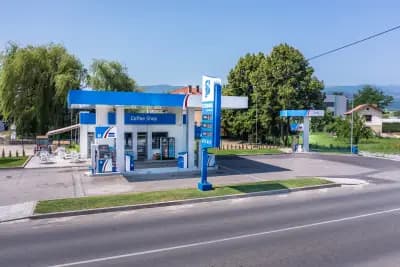 Бензиностанция Струма Петрол 3