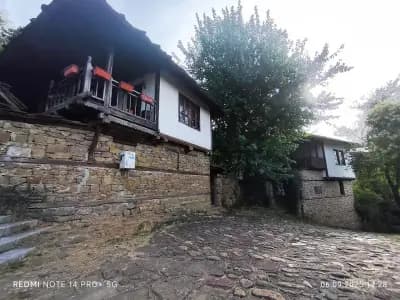 Квартал ВАРОША