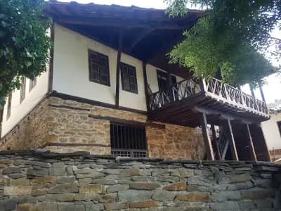 Квартал ВАРОША