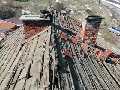 Покриви Ивони Строй Еоод